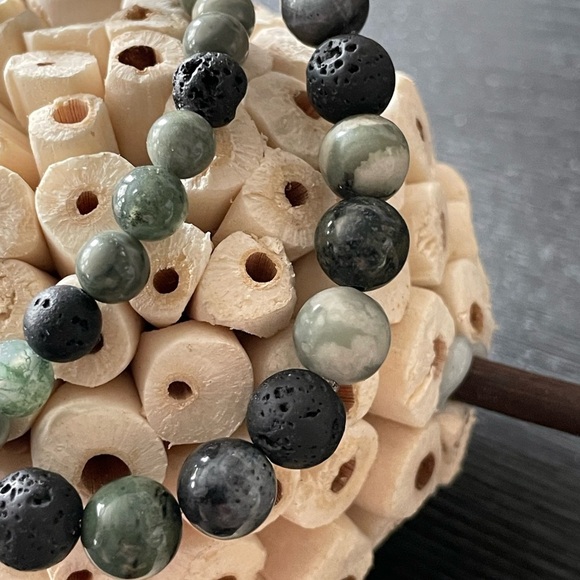 Natural Stone Beaded Bracelet Set Lava Jasper & Labradorite - Picture 3 of 10